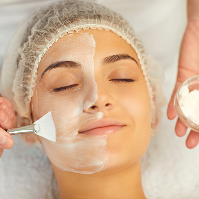 Deep cleansing facial with hydration